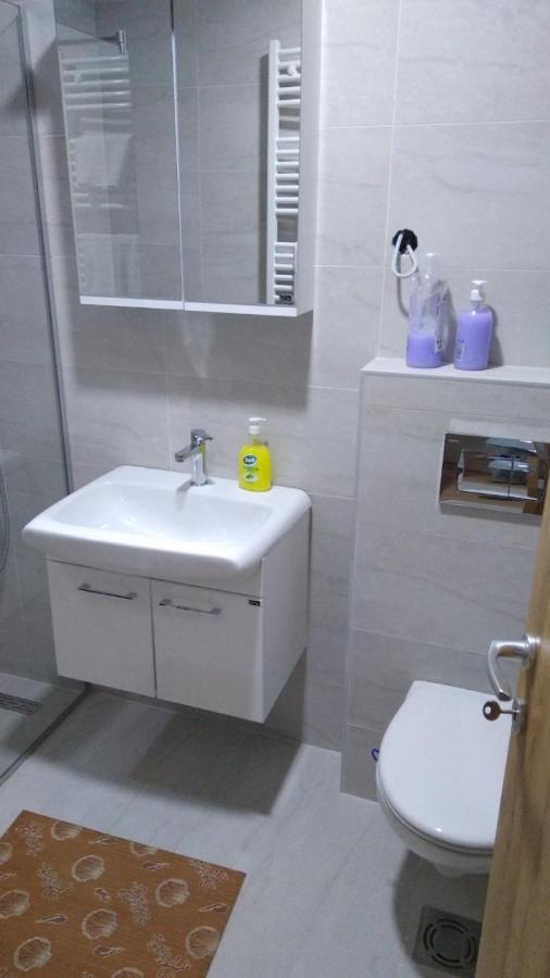 Exceptional Suite Cacak Bagian luar foto