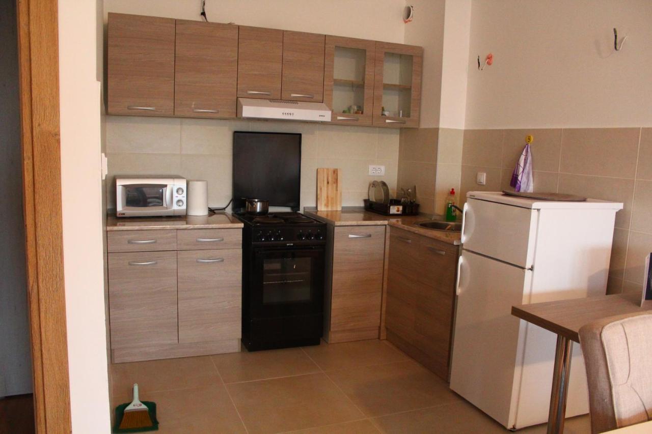 Exceptional Suite Cacak Bagian luar foto