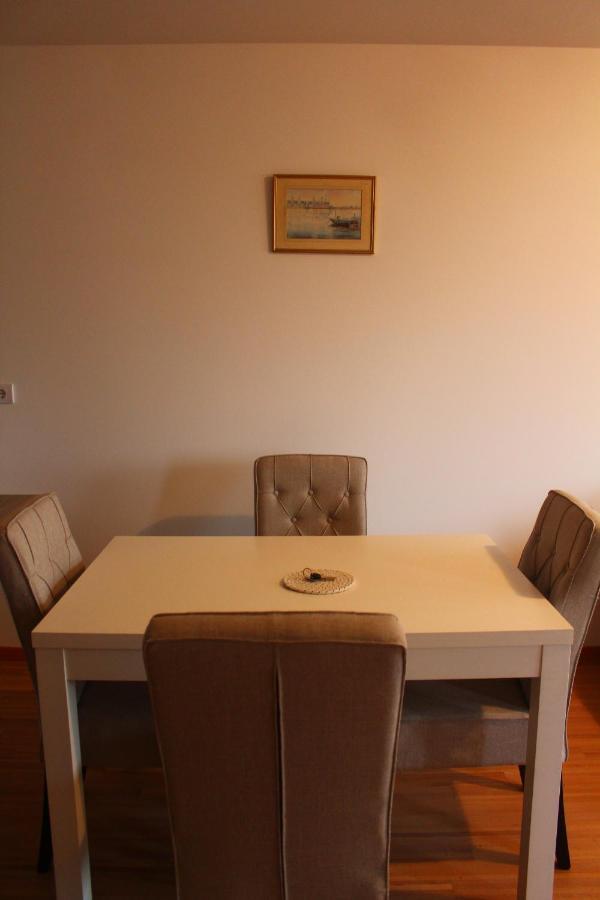 Exceptional Suite Cacak Bagian luar foto
