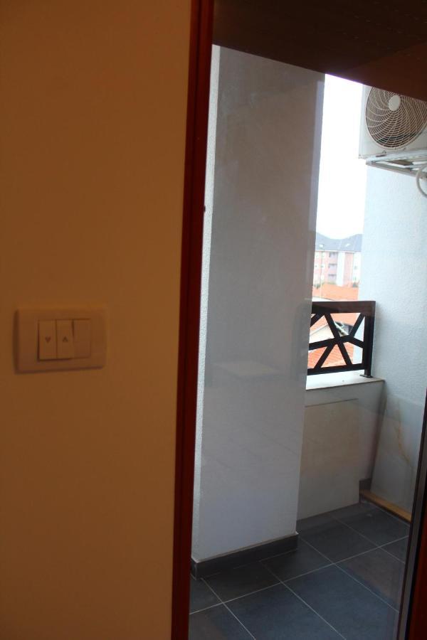 Exceptional Suite Cacak Bagian luar foto