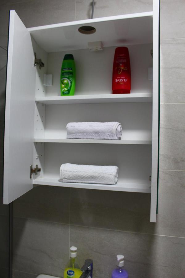 Exceptional Suite Cacak Bagian luar foto