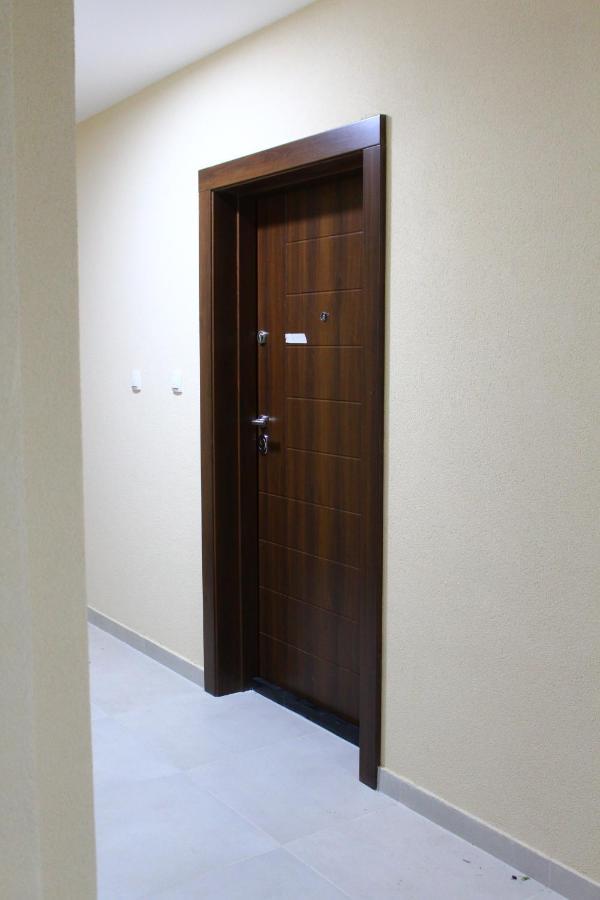 Exceptional Suite Cacak Bagian luar foto